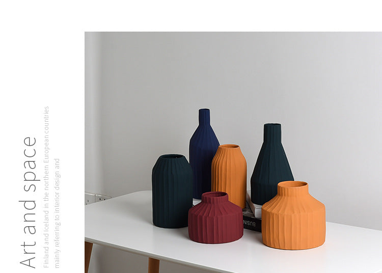Ceramic Vase for Nordic Home Decor