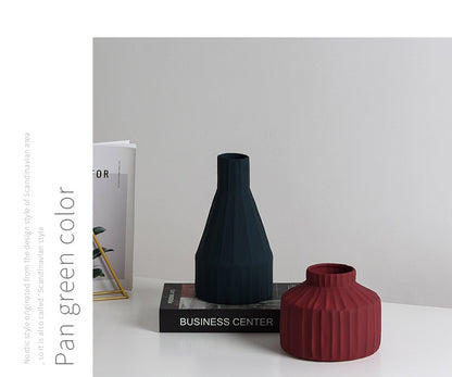 Ceramic Vase for Nordic Home Decor