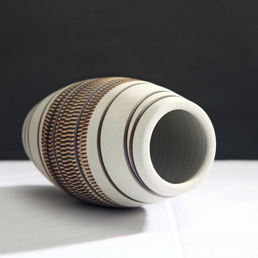Minimalist Vintage Jingdezhen Ceramic Vase Set (3 pcs)