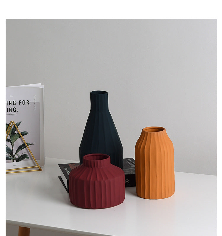 Ceramic Vase for Nordic Home Decor
