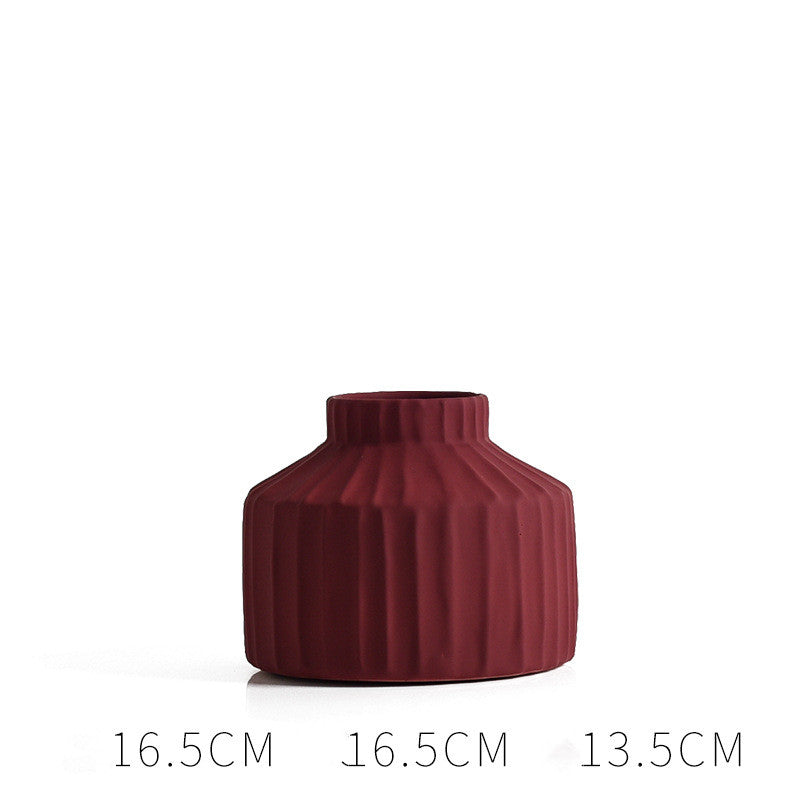 Ceramic Vase for Nordic Home Decor