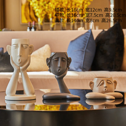 figurines-mantle-decor